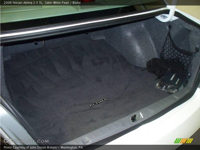 Satin White Pearl / Blond 2006 Nissan Altima 2.5 SL
