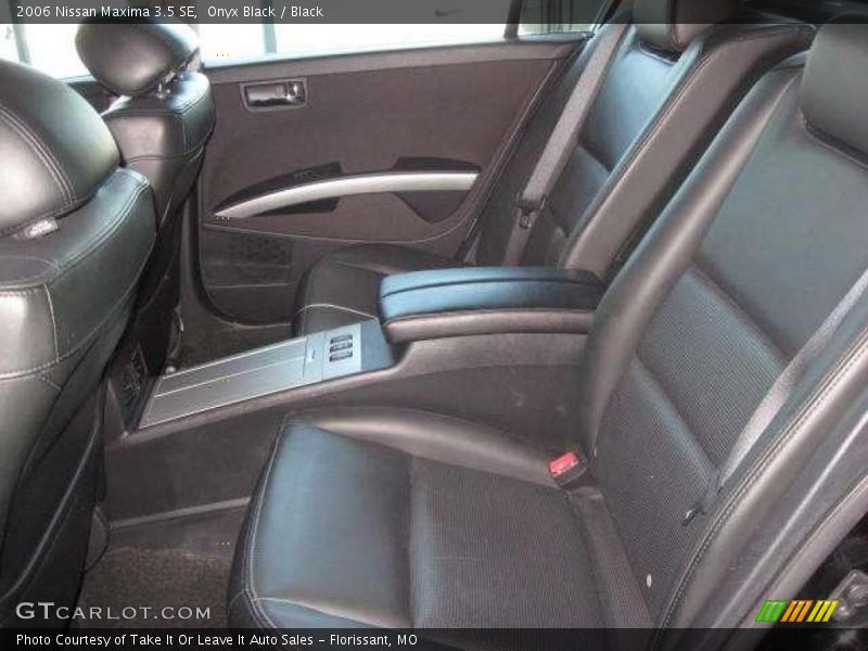 Onyx Black / Black 2006 Nissan Maxima 3.5 SE