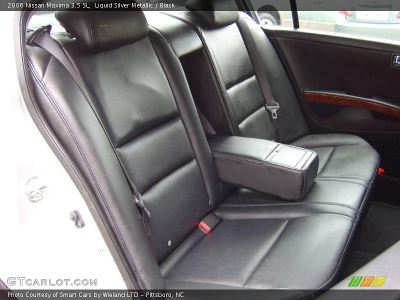 Liquid Silver Metallic / Black 2006 Nissan Maxima 3.5 SL