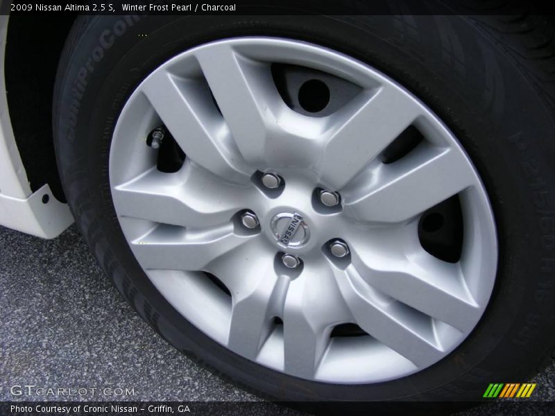 Winter Frost Pearl / Charcoal 2009 Nissan Altima 2.5 S