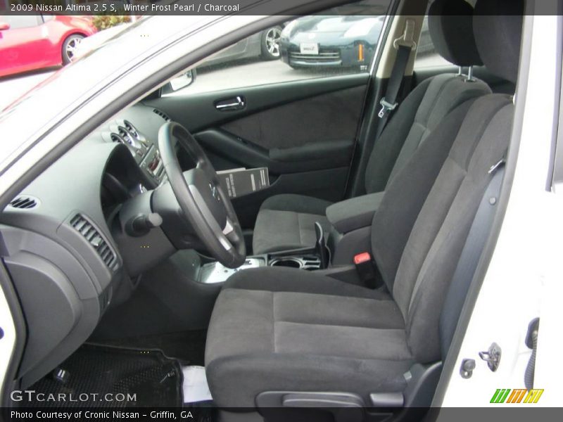 Winter Frost Pearl / Charcoal 2009 Nissan Altima 2.5 S