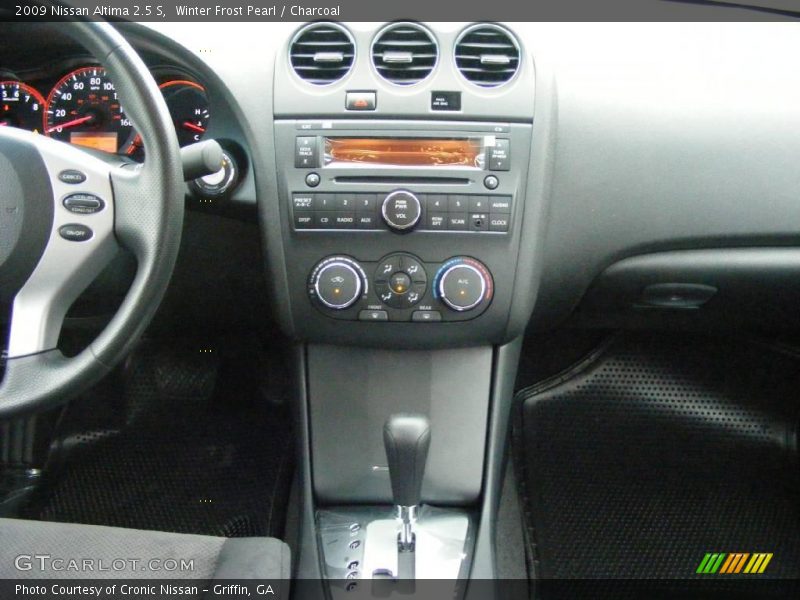 Winter Frost Pearl / Charcoal 2009 Nissan Altima 2.5 S