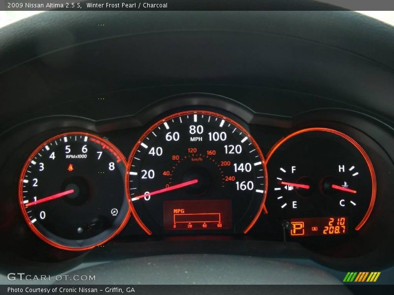 Winter Frost Pearl / Charcoal 2009 Nissan Altima 2.5 S