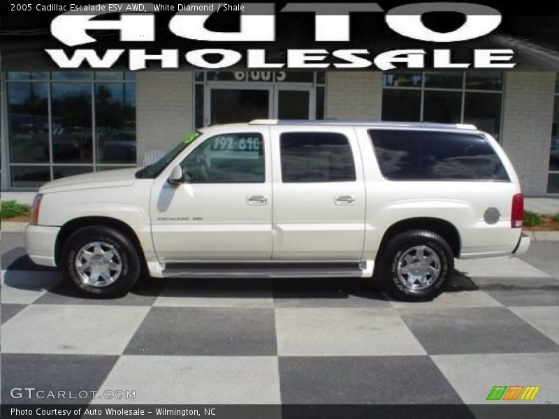 White Diamond / Shale 2005 Cadillac Escalade ESV AWD