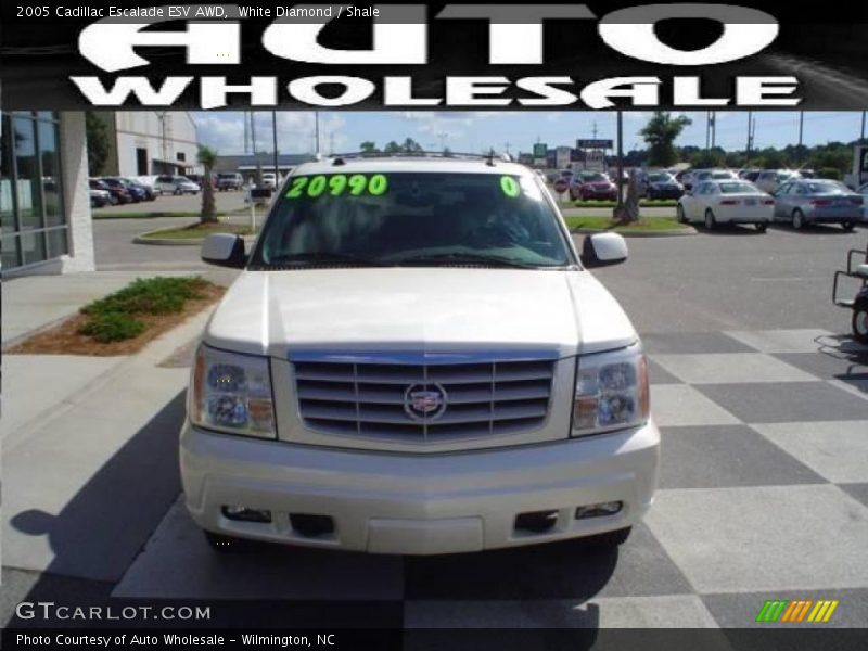 White Diamond / Shale 2005 Cadillac Escalade ESV AWD