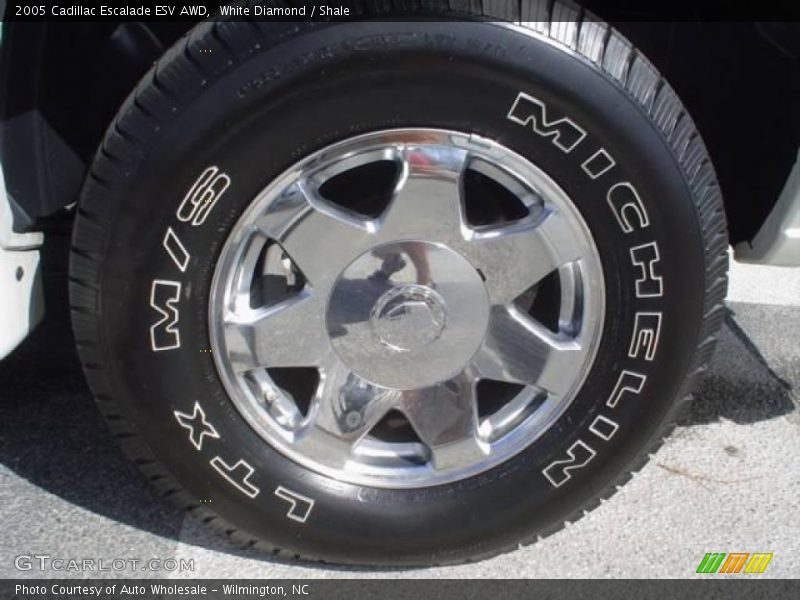 White Diamond / Shale 2005 Cadillac Escalade ESV AWD