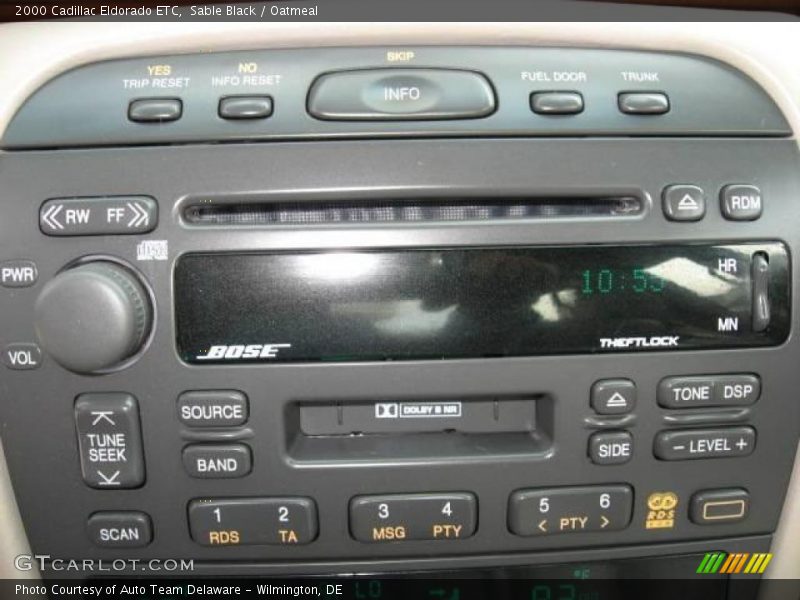 Sable Black / Oatmeal 2000 Cadillac Eldorado ETC