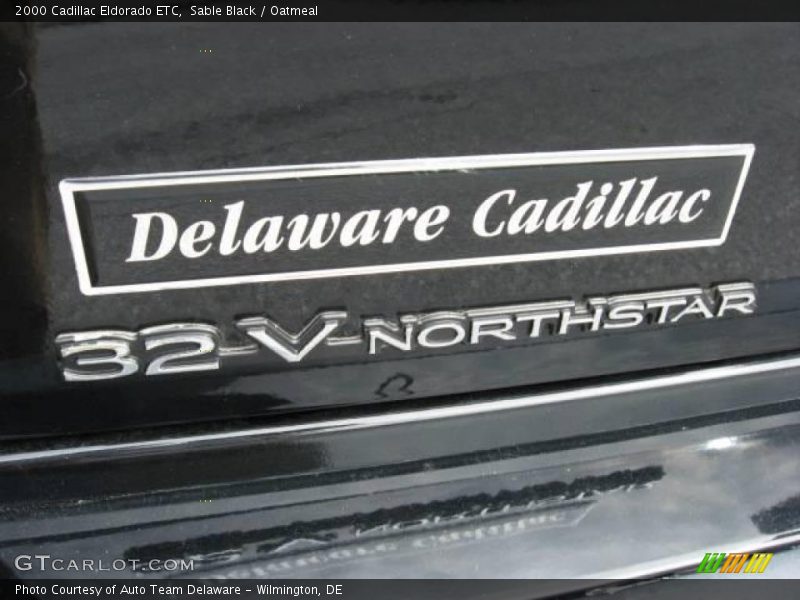 Sable Black / Oatmeal 2000 Cadillac Eldorado ETC
