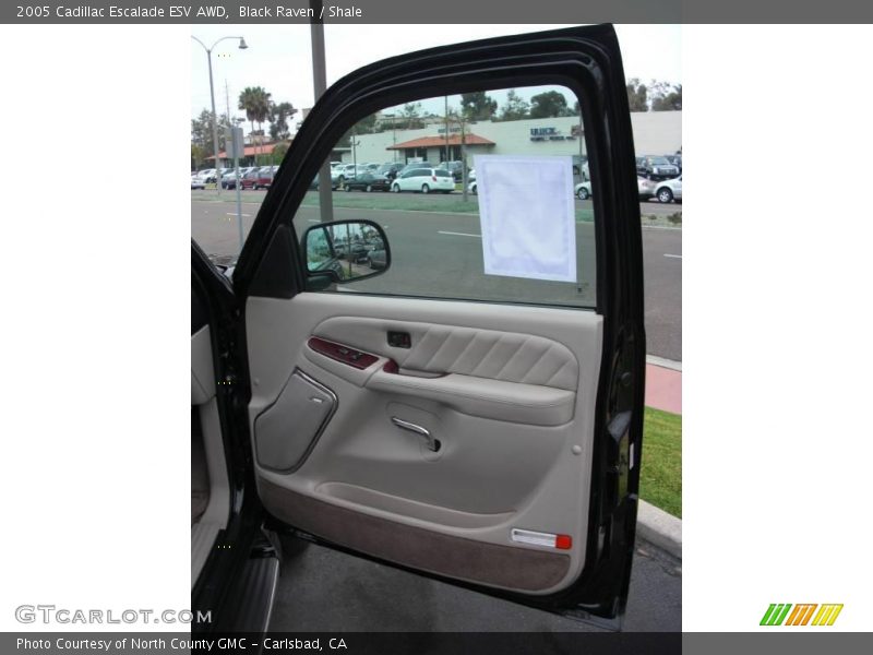 Black Raven / Shale 2005 Cadillac Escalade ESV AWD