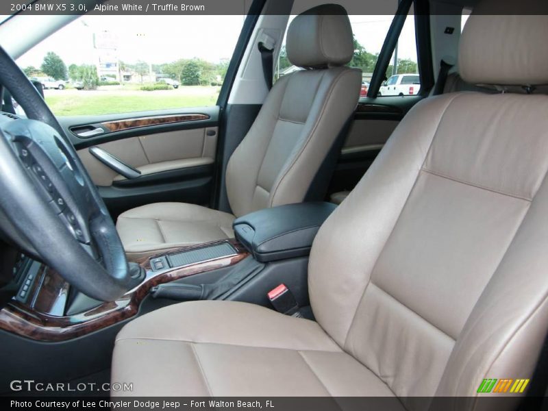 Alpine White / Truffle Brown 2004 BMW X5 3.0i