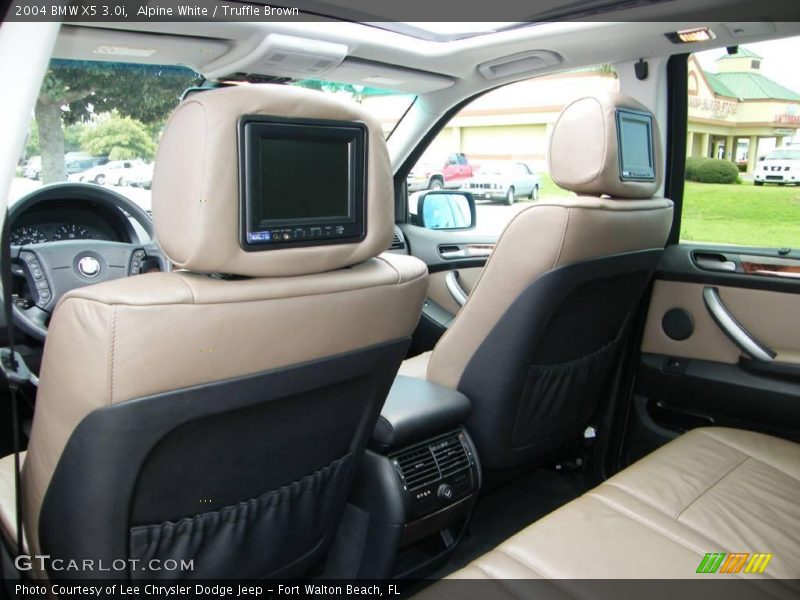 Alpine White / Truffle Brown 2004 BMW X5 3.0i