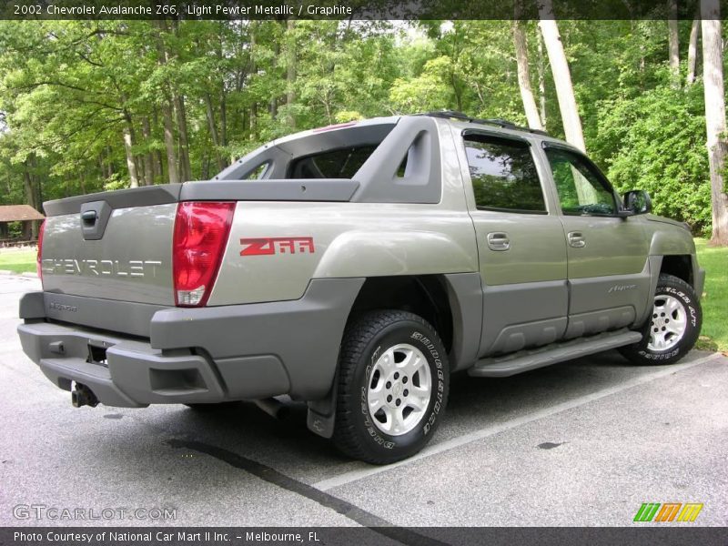 Light Pewter Metallic / Graphite 2002 Chevrolet Avalanche Z66