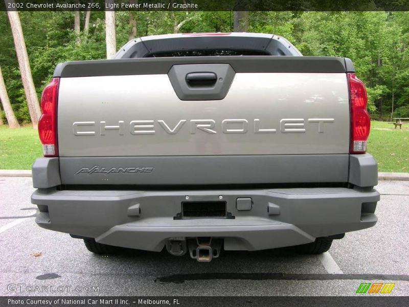 Light Pewter Metallic / Graphite 2002 Chevrolet Avalanche Z66