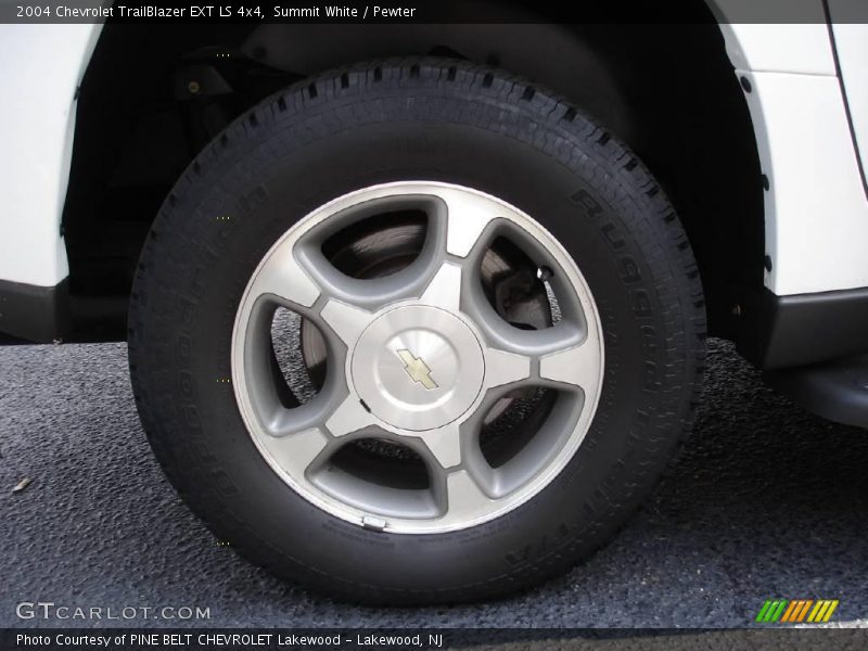 Summit White / Pewter 2004 Chevrolet TrailBlazer EXT LS 4x4
