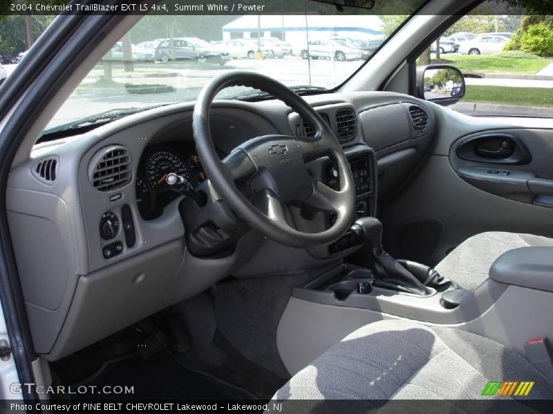 Summit White / Pewter 2004 Chevrolet TrailBlazer EXT LS 4x4
