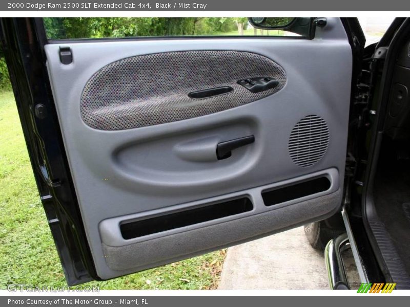 Black / Mist Gray 2000 Dodge Ram 2500 SLT Extended Cab 4x4