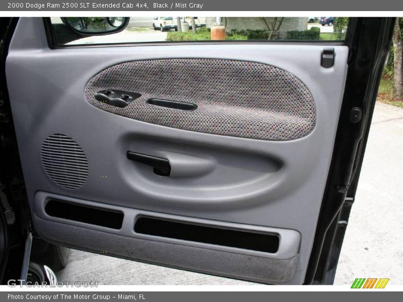 Black / Mist Gray 2000 Dodge Ram 2500 SLT Extended Cab 4x4