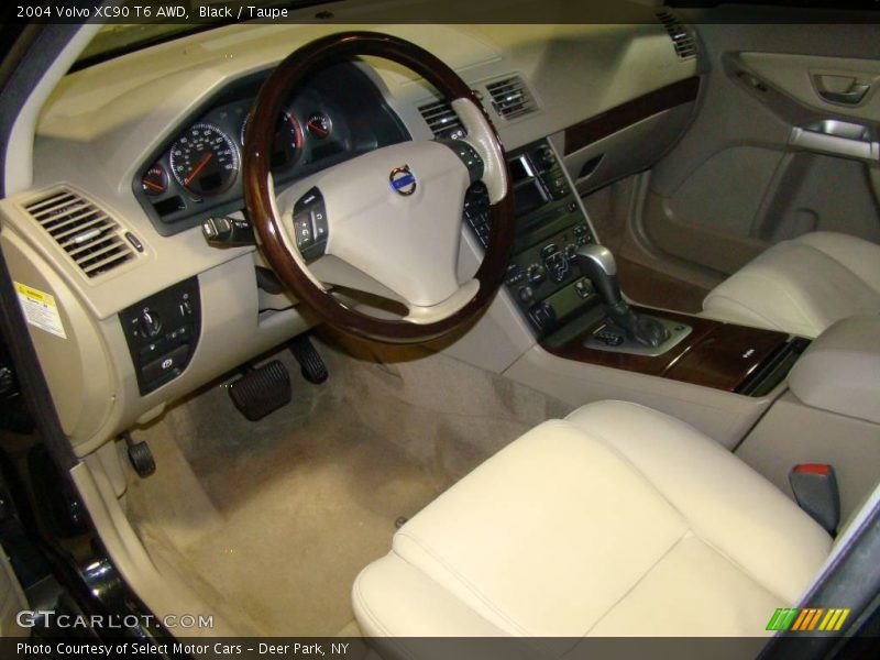 Black / Taupe 2004 Volvo XC90 T6 AWD