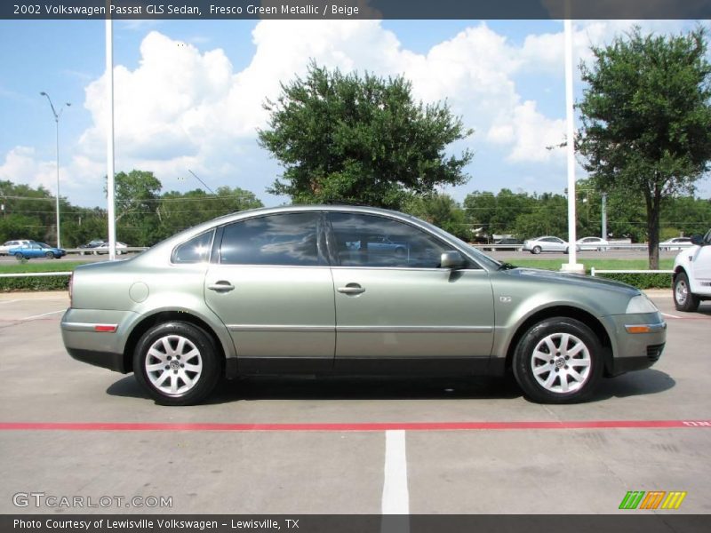 Fresco Green Metallic / Beige 2002 Volkswagen Passat GLS Sedan