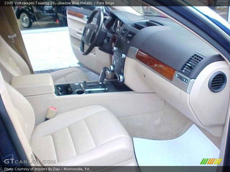 Shadow Blue Metallic / Pure Beige 2005 Volkswagen Touareg V6