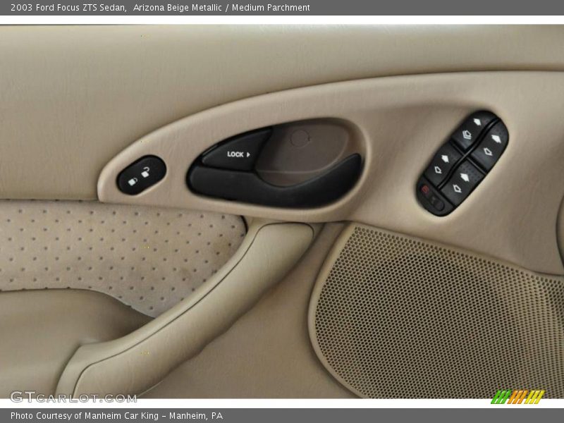 Arizona Beige Metallic / Medium Parchment 2003 Ford Focus ZTS Sedan