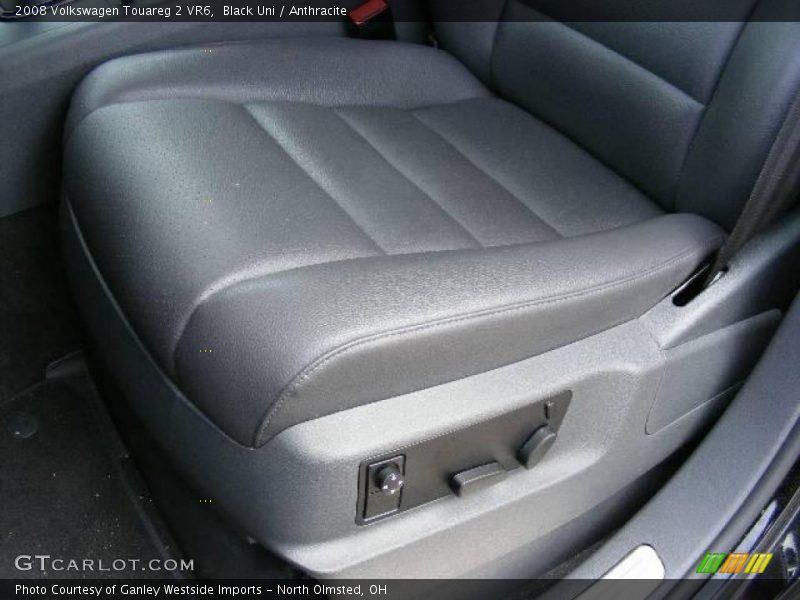 Black Uni / Anthracite 2008 Volkswagen Touareg 2 VR6