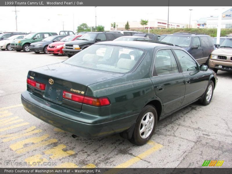 Woodland Pearl / Oak 1999 Toyota Camry LE