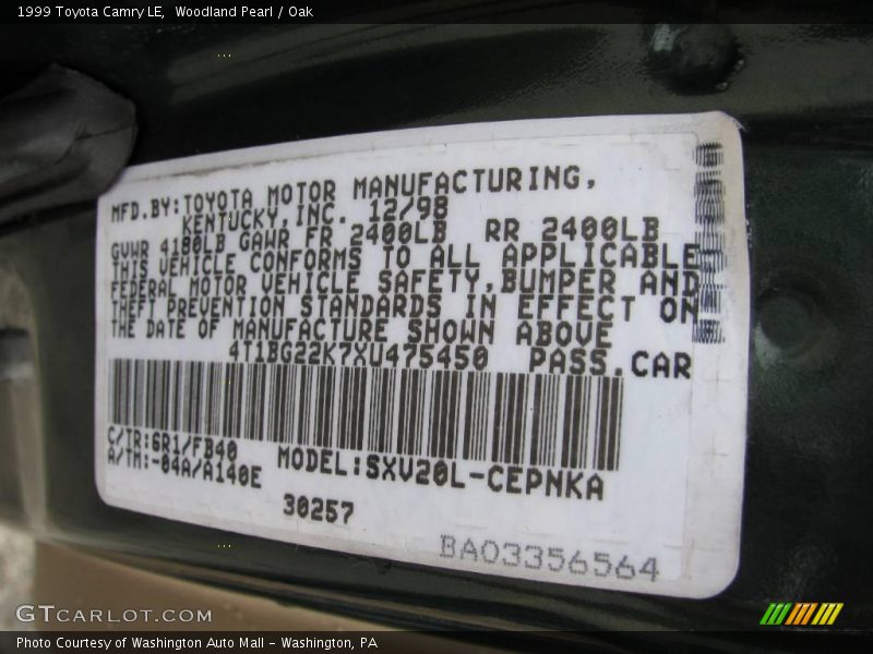 Woodland Pearl / Oak 1999 Toyota Camry LE