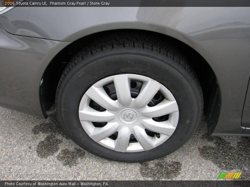 Phantom Gray Pearl / Stone Gray 2006 Toyota Camry LE
