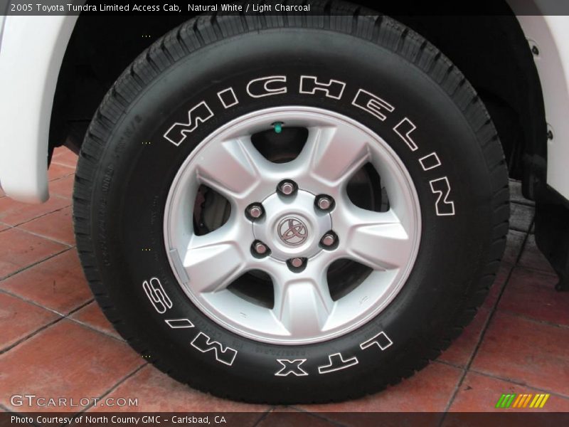 Natural White / Light Charcoal 2005 Toyota Tundra Limited Access Cab