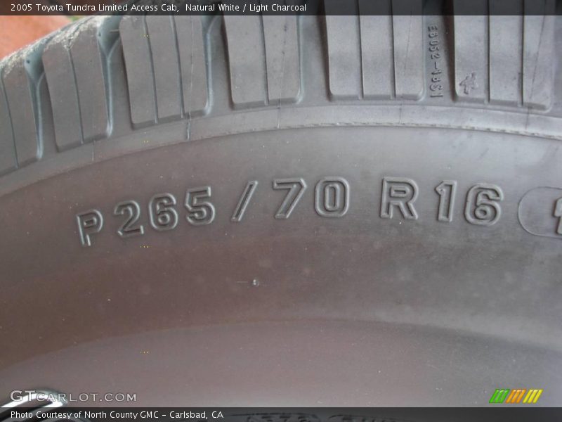 Natural White / Light Charcoal 2005 Toyota Tundra Limited Access Cab