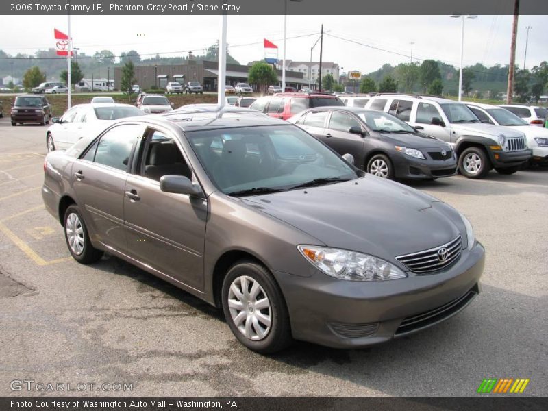 Phantom Gray Pearl / Stone Gray 2006 Toyota Camry LE