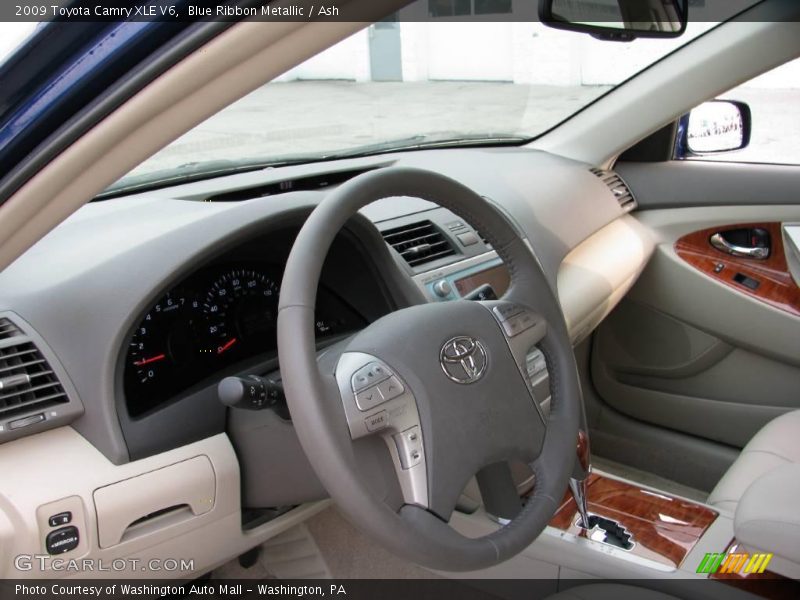 Blue Ribbon Metallic / Ash 2009 Toyota Camry XLE V6