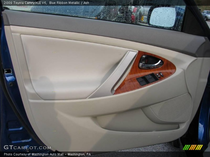 Blue Ribbon Metallic / Ash 2009 Toyota Camry XLE V6