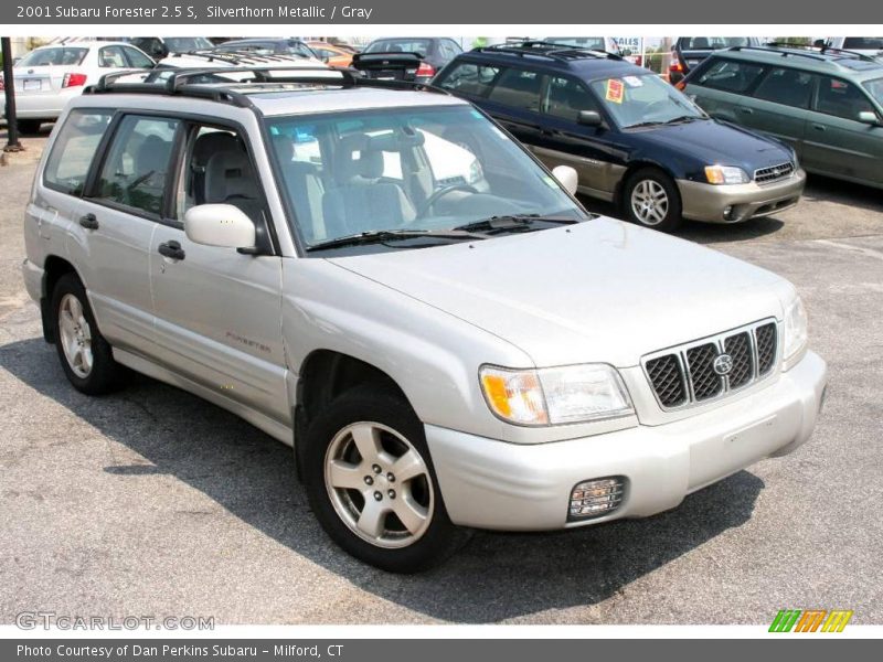 Silverthorn Metallic / Gray 2001 Subaru Forester 2.5 S