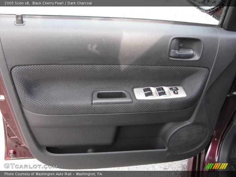 Black Cherry Pearl / Dark Charcoal 2005 Scion xB