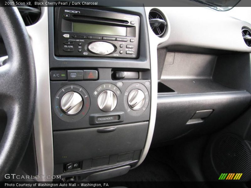 Black Cherry Pearl / Dark Charcoal 2005 Scion xB