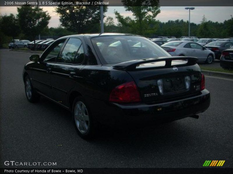 Blackout / Charcoal 2006 Nissan Sentra 1.8 S Special Edition
