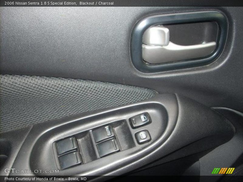 Blackout / Charcoal 2006 Nissan Sentra 1.8 S Special Edition