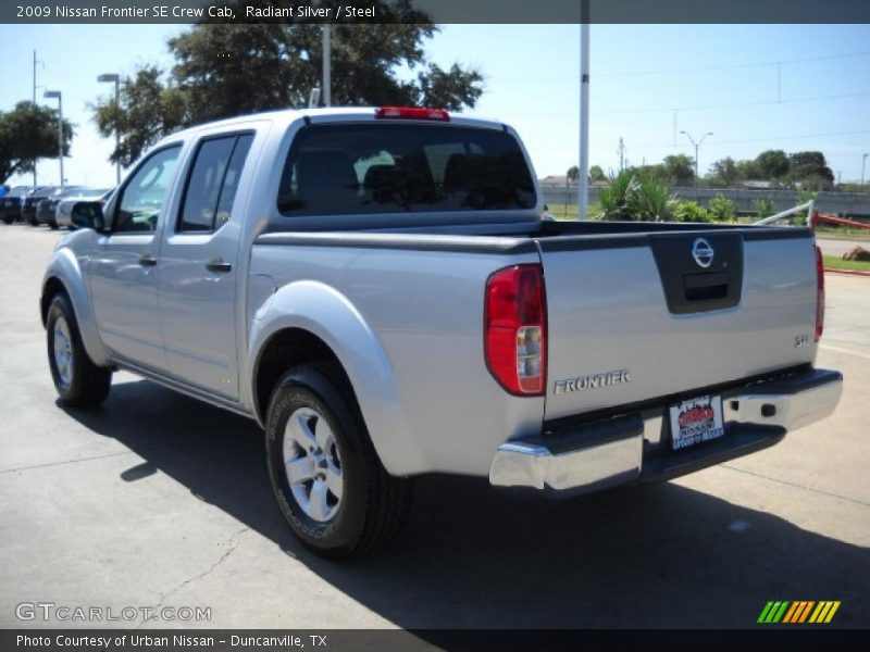 Radiant Silver / Steel 2009 Nissan Frontier SE Crew Cab
