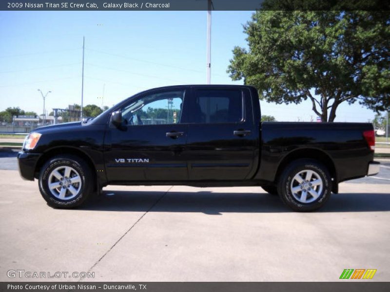 Galaxy Black / Charcoal 2009 Nissan Titan SE Crew Cab