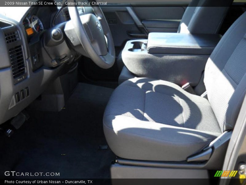 Galaxy Black / Charcoal 2009 Nissan Titan SE Crew Cab