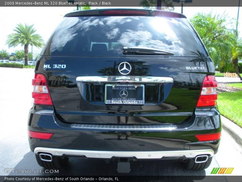 Black / Black 2009 Mercedes-Benz ML 320 BlueTec 4Matic