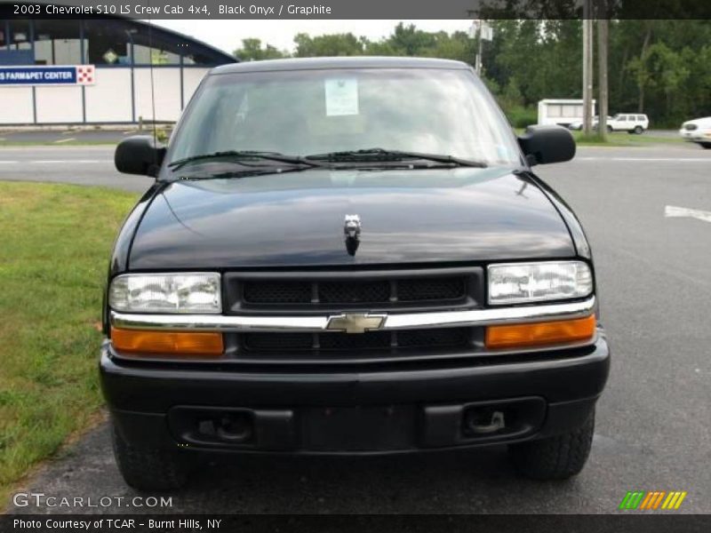 Black Onyx / Graphite 2003 Chevrolet S10 LS Crew Cab 4x4