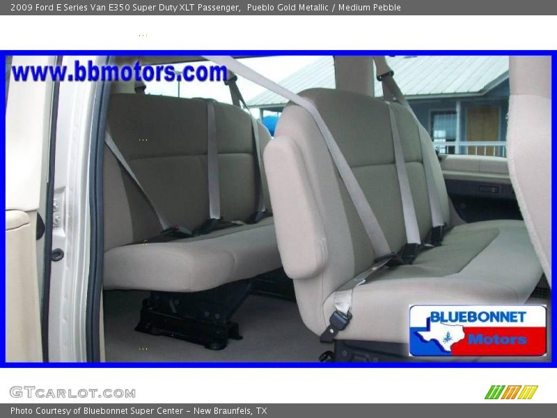 Pueblo Gold Metallic / Medium Pebble 2009 Ford E Series Van E350 Super Duty XLT Passenger