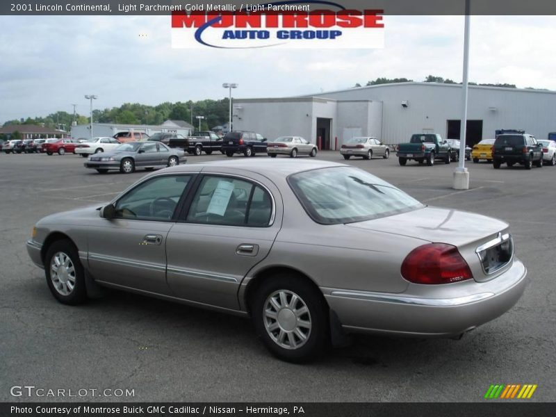 Light Parchment Gold Metallic / Light Parchment 2001 Lincoln Continental