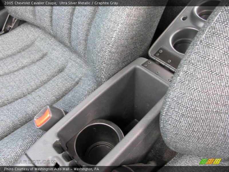 Ultra Silver Metallic / Graphite Gray 2005 Chevrolet Cavalier Coupe