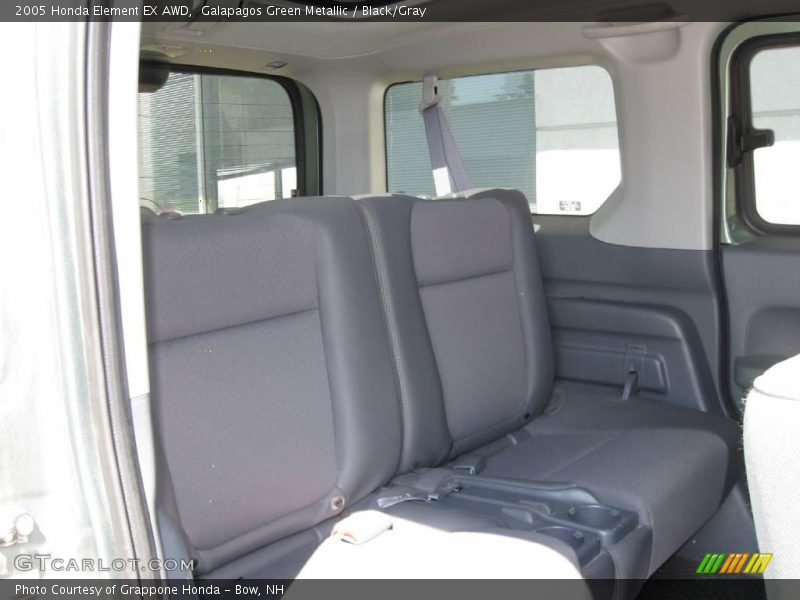 Galapagos Green Metallic / Black/Gray 2005 Honda Element EX AWD