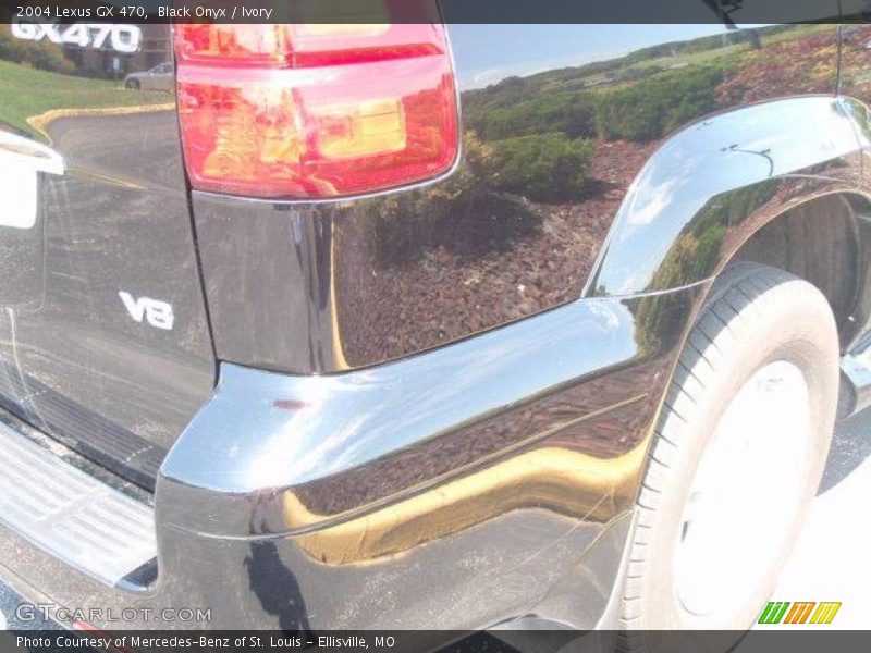 Black Onyx / Ivory 2004 Lexus GX 470