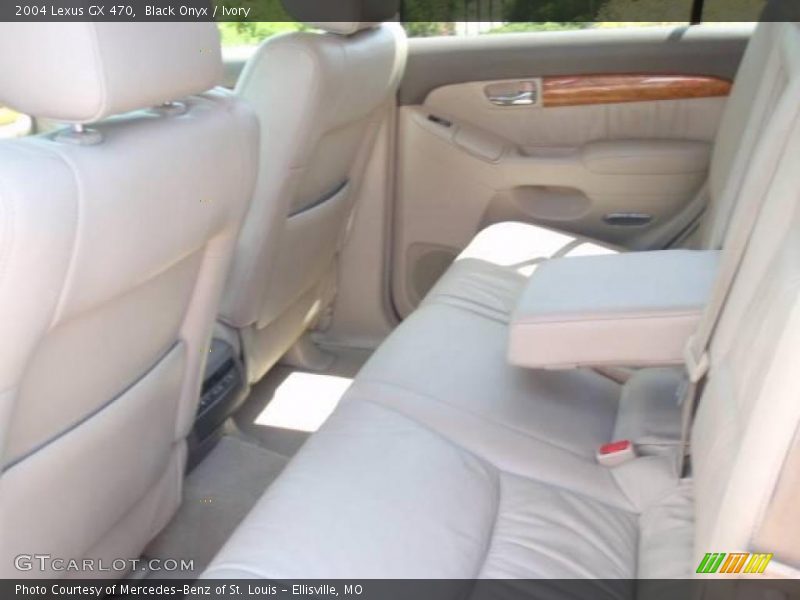 Black Onyx / Ivory 2004 Lexus GX 470